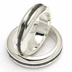 Vielsesringe fra randers sølv i oxideret sterlingsølv