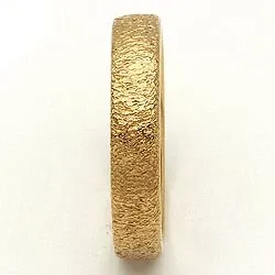 Vielsesring fra randers sølv i 8 karat guld