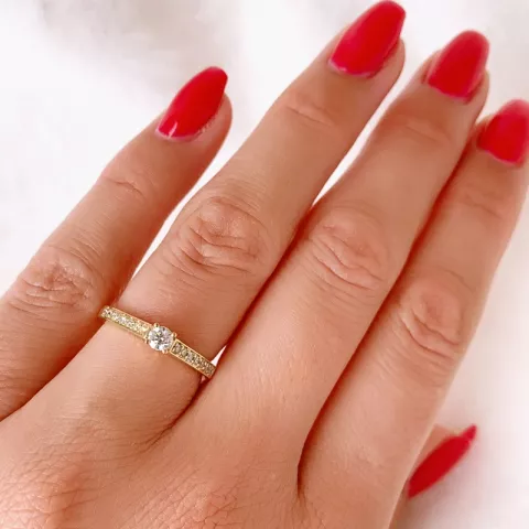 diamant ring i 14 karat guld 0,15 ct 0,11 ct