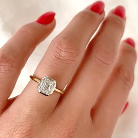 firkantet diamantring i 14 karat guld.- og hvidguld 0,16 ct 0,08 ct