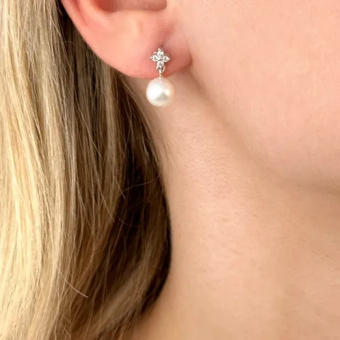 blomster perle diamantøreringe i 14 karat hvidguld med diamant
