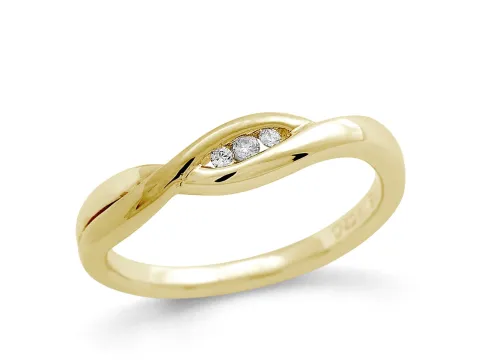 Diamantring i 9 karat guld 0,04 ct