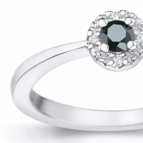 elegant sort diamant brillantring i 14 karat hvidguld 0,11 ct 0,02 ct