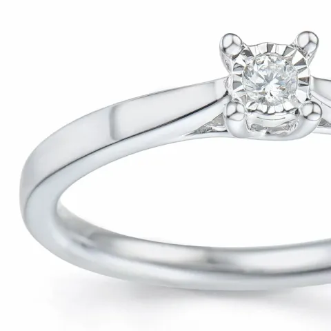 diamant solitairering i 14 karat hvidguld 0,051 ct