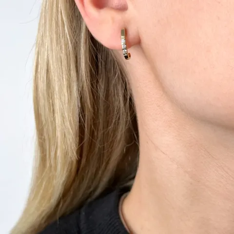 diamant halvcreoler i 14 karat guld med diamant