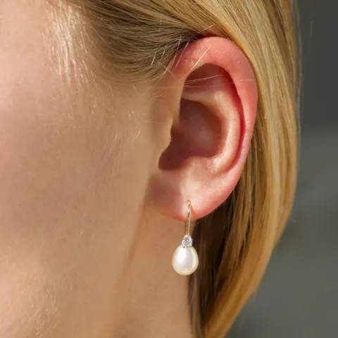 lange øreringe i 9 karat guld med zirkon - Gold Collection