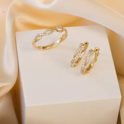 15 mm diamant creoler i 14 karat guld med diamant