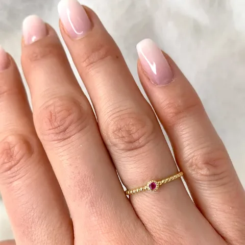 Ægte rubin guld ring i 14 karat guld