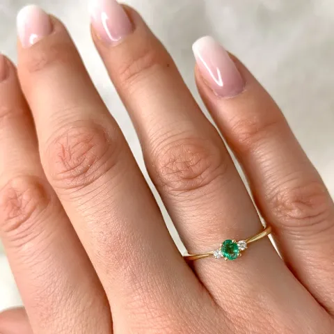 Smaragd guld ring i 14 karat guld 0,05 ct