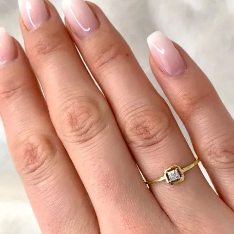 Firkantet diamant guld ring i 14 karat guld.- og hvidguld 0,03 ct