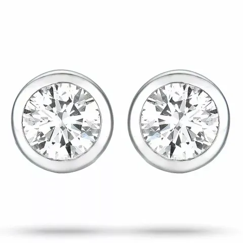 2 x 0,10 ct hvidguld solitaireørestikker i 14 karat hvidguld med diamant