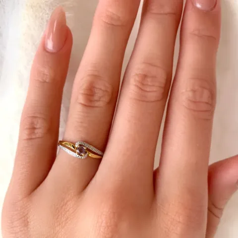 zirkon ring i 9 karat guld med 9 karat hvidguld