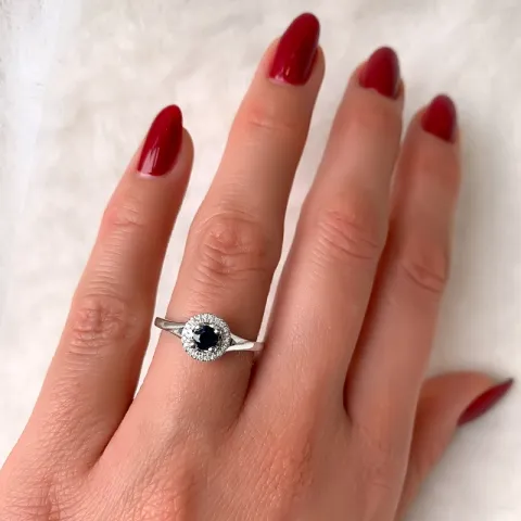 oval diamantring i 14 karat hvidguld 0,08 ct 0,38 ct