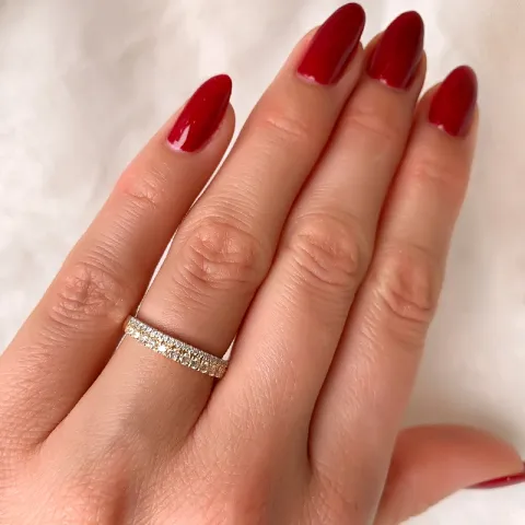 diamantring i 14 karat guld med rhodium 0,38 ct