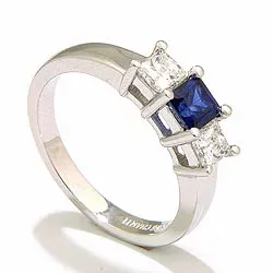 firkantet safir ring i 14 karat hvidguld 0,52 ct 0,36 ct