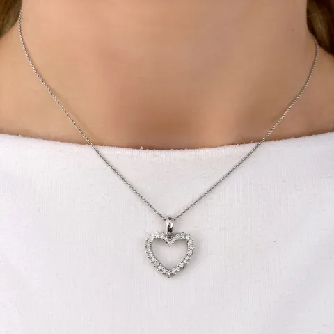 hjerte diamantvedhæng i 14 karat hvidguld 0,46 ct