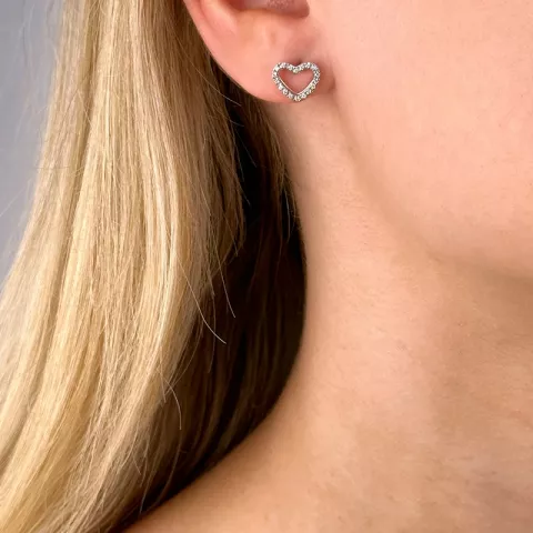 hjerte øreringe i 14 karat hvidguld med diamant 