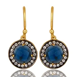 runde øreringe i forgyldt sølv med oxideret sterlingsølv