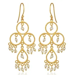 perle øreringe i forgyldt sølv