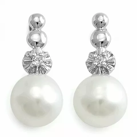 Hvide perle ørestikker i 14 karat hvidguld med diamanter 