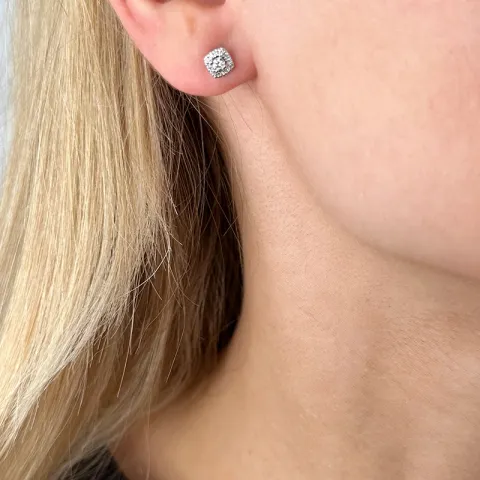 firkantet diamant ørestikker i 14 karat hvidguld med diamant