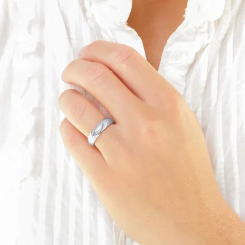 5 mm vielsesring i 14 karat hvidguld