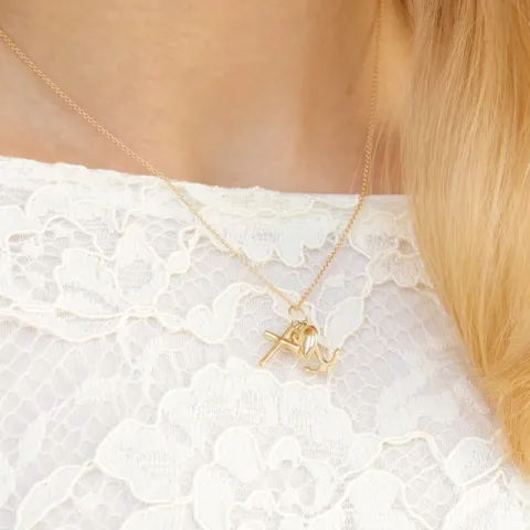 tro-håb-kærlighed halskæde i forgyldt sølv med vedhæng i 9 karat guld - Amoré