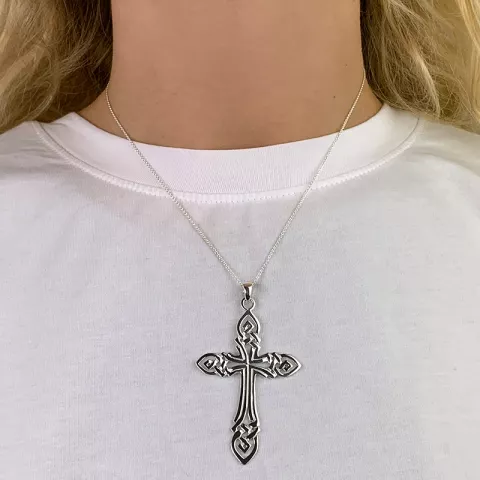 Stort kors vedhæng i sølv