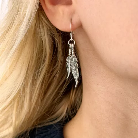 Lange fjer øreringe i sølv