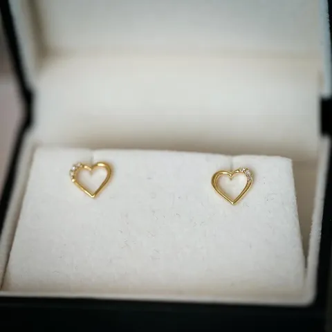 hjerte diamant ørestikker i 8 karat guld med diamant og diamant