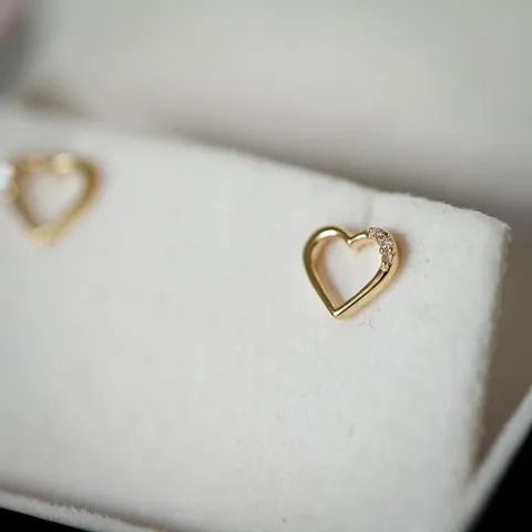 hjerte diamant ørestikker i 8 karat guld med diamant og diamant