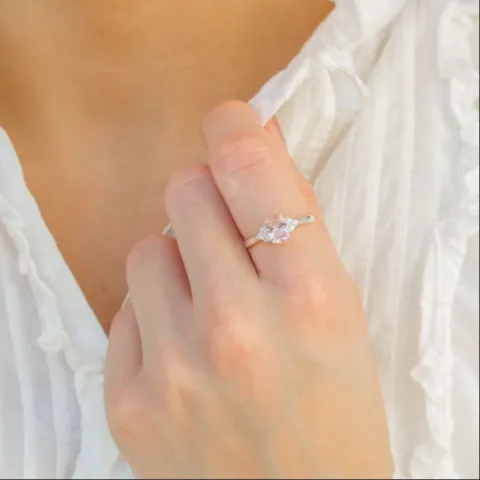 lyserød ring i sølv