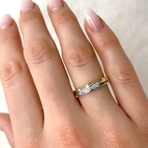 Diamant ring i 9 karat guld.- og hvidguld 0,09 ct