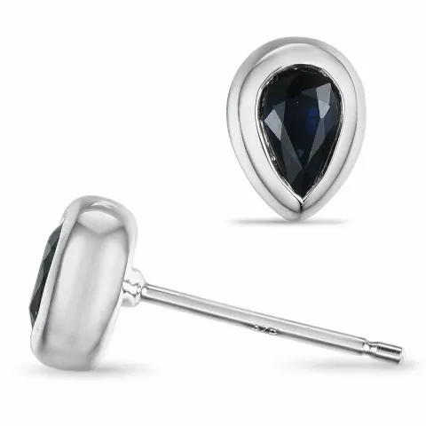 safir solitaireørestikker i 9 karat hvidguld med safir
