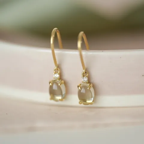 ovale grønne ametyst diamantøreringe i 9 karat guld med diamant og ametyst
