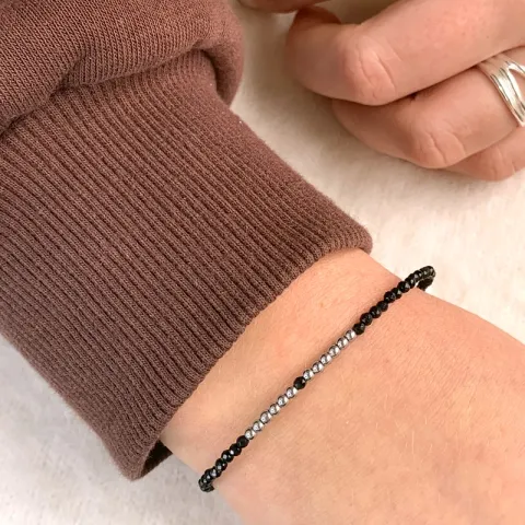 sort armbånd med onyks og hematite.