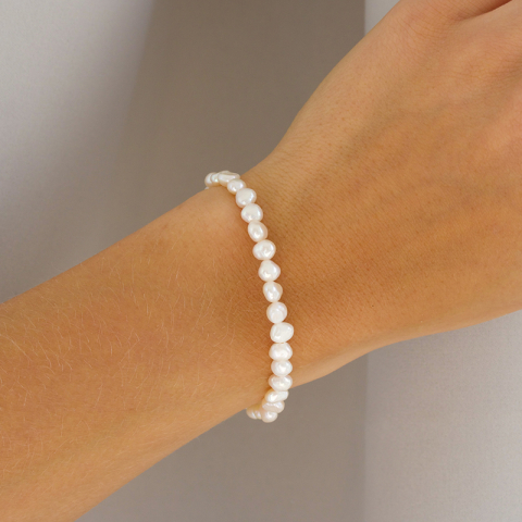 5,5 mm armbånd med ferskvandsperle