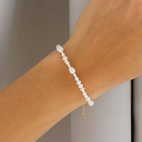 Blandet størrelse armbånd med ferskvandsperle