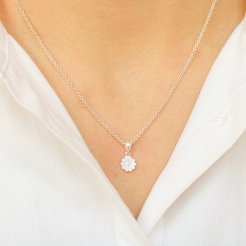 marguerit vedhæng i sølv - Maggie