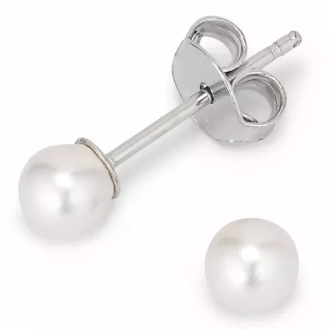 4-4,5 mm aaa-graded hvide perleørestikker i sølv