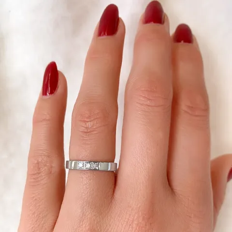 diamant alliancering i 14 karat hvidguld 3 x 0,03 ct