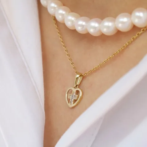 hjerte kors vedhæng i 8 karat guld med rhodium