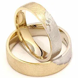 Tofarvet struktureret vielsesringe i 14 karat guld.- og hvidguld 0,035 ct - sæt