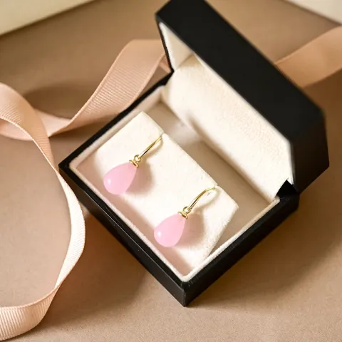 øreringe i 9 karat guld med rosa krystal