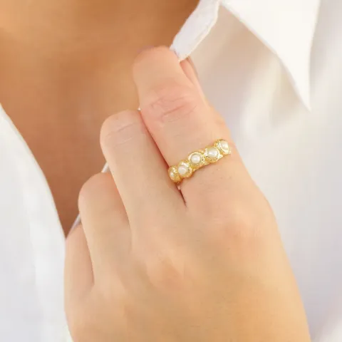 hvid perle ring i forgyldt messing - Eliné