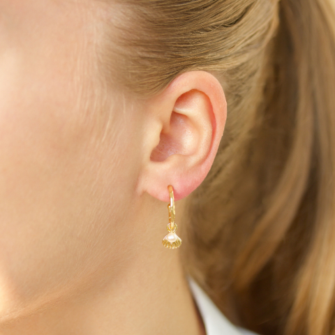 perle halvcreoler i forgyldt messing - Eliné