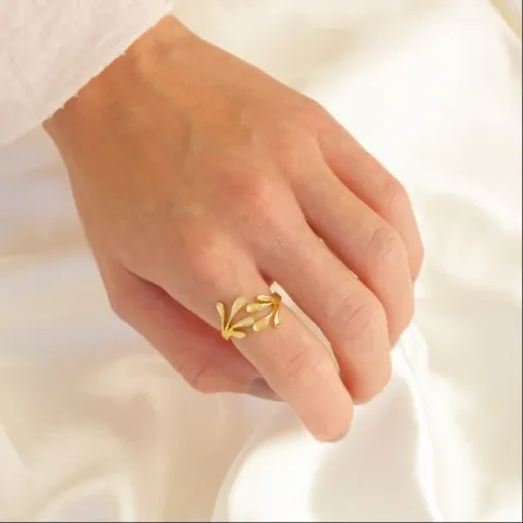 blad ring i forgyldt messing - Eliné