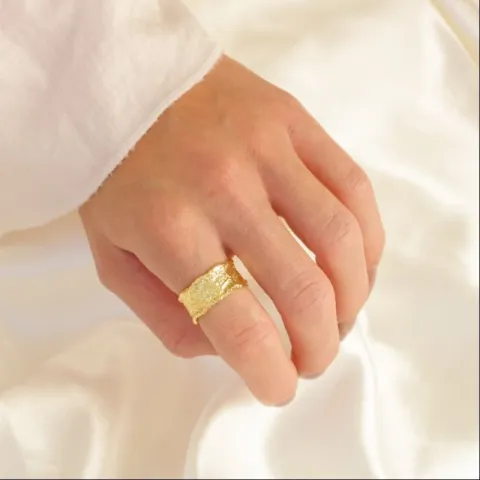 ring i forgyldt messing - Eliné
