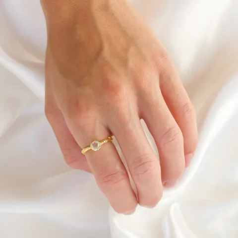 klar quartz ring i forgyldt messing - Eliné