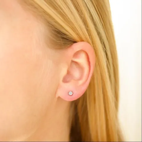 3 mm vandfaste solitaireørestikker i forgyldt stål - OCEANA